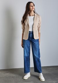 Street One Bleiseri - beige