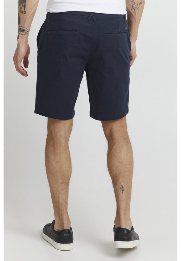 PRLOVO REGULAR FIT - Shorts4