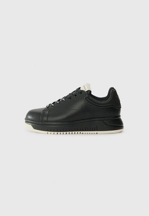 Emporio Armani Trainers - black