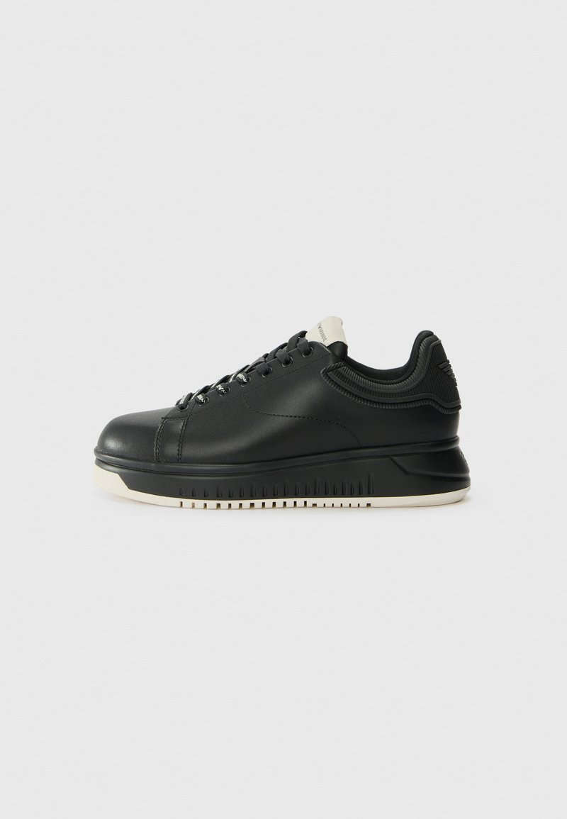 Emporio Armani - Baskets basses - black, Agrandir