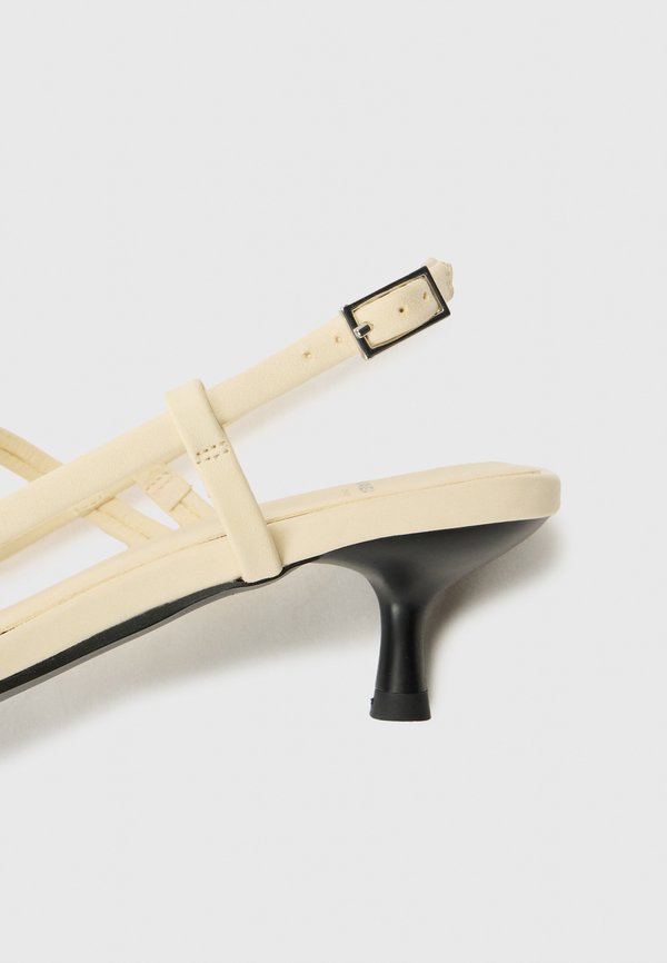 JONNA - Ankle cuff sandals3