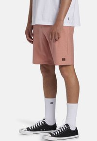 Billabong CROSSFIRE MID - SUBMERSIBLE - Šortky - crl