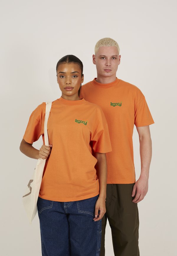 UNISEX - Print T-shirt - pastel orange3