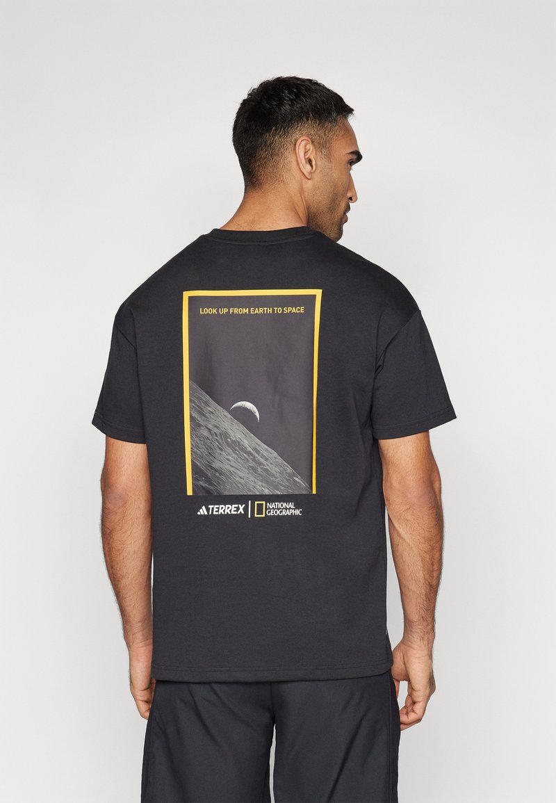 adidas Terrex NAT GEO AEROREADY GRAPHIC - T-skjorte til trening - black