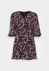 Kortärmad svart blommig klänning med V-hals, med flerfärgade blommönster och en figurnära midja, tillverkad av lättviktig tyg.