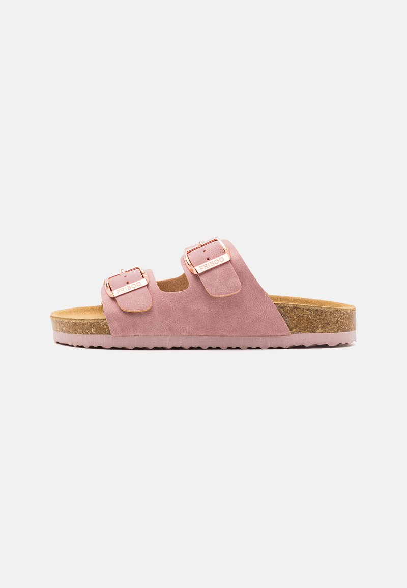 Rosa semsket glidesandal med to justerbare spenner, korksåle og teksturert gummisåle. Glatt overflate med metalliske detaljer.