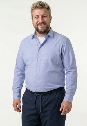 STRIPED SHIRT LONG SLEEVE KENT COLLAR COMFORT - Camisa - pale sailing blue