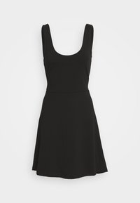 Robe noire sans manches avec un col rond, un corsage ajusté et une jupe évasée. Confectionnée dans un tissu lisse et extensible avec une texture uniforme.