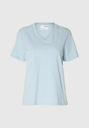 Hellblaues V-Ausschnitt-T-Shirt aus weichem Baumwollstoff. Kurze Ärmel, lockere Passform, mit glatter Textur und einem schlichten Design.