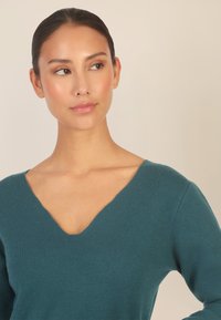 Apart Strickkleid - dunkelgrün