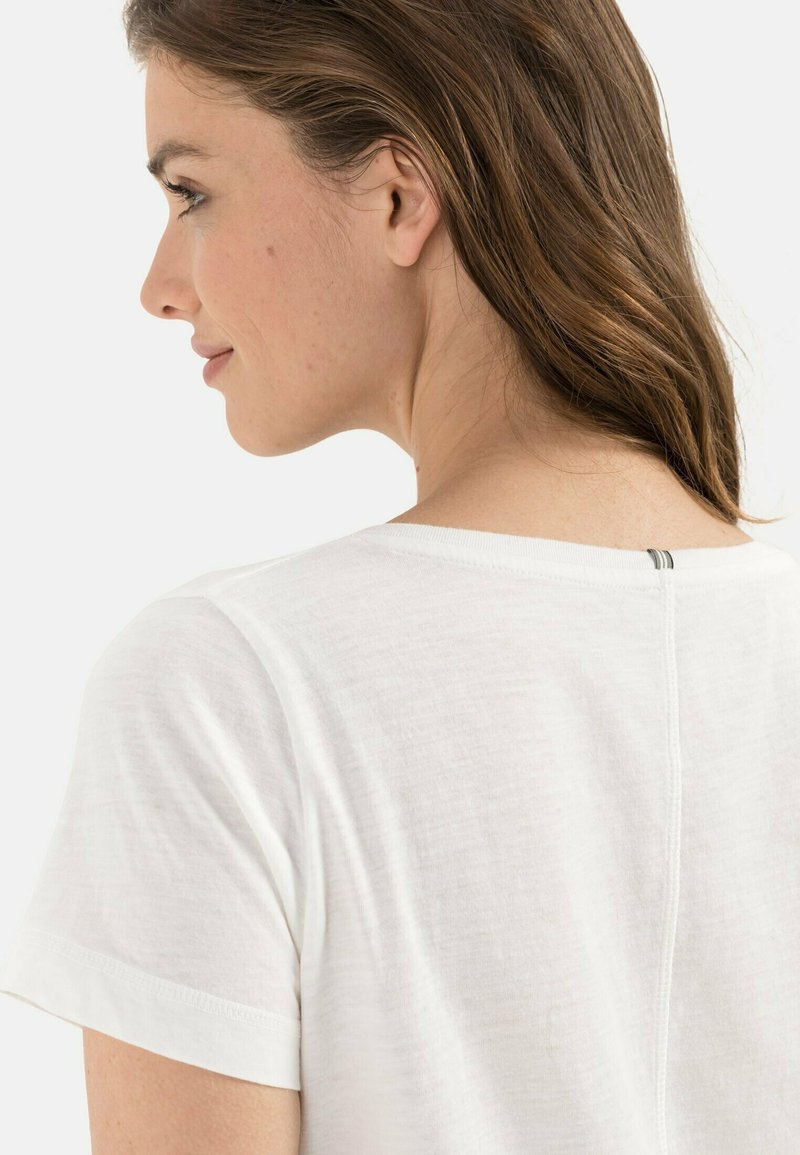 Damen T-Shirts | camel active T-Shirt basic broke white/weiß - NO46147 Damen T-Shirts | camel active T-Shirt basic broke white/weiß - NO46147