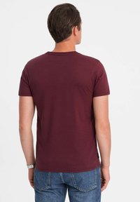 Ombre Jednoduché tričko - burgundy