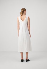 DRYKORN RESIMA - Haljina od žerseja - offwhite