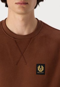 Belstaff Mikina - deep copper