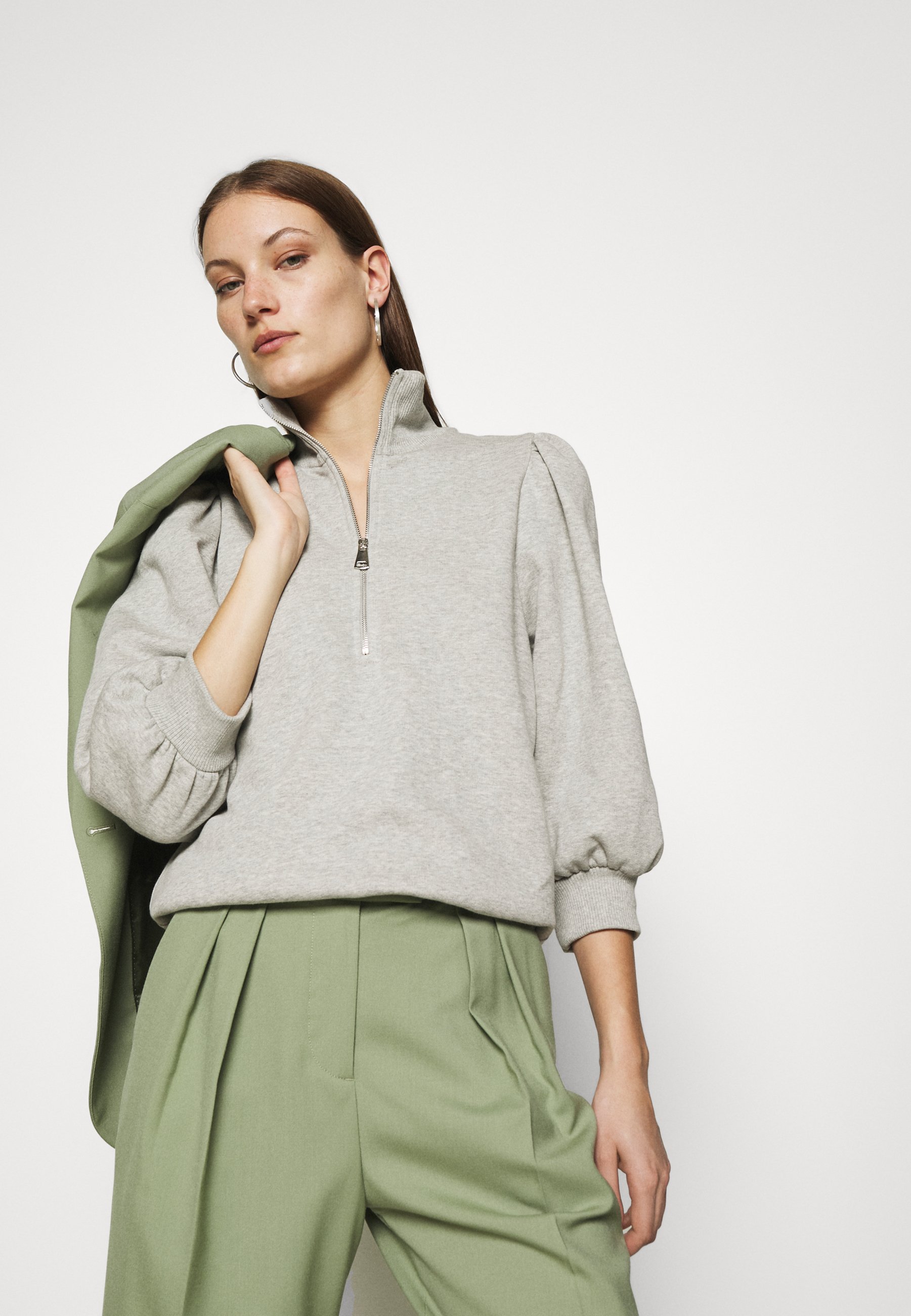 Light zipper sweater Clearance