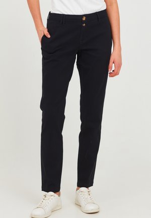 OXPILAR CASUAL FIT - Chinos - black