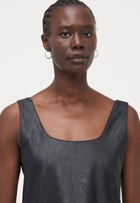 ONLY Tall ONLJOSIE DRESS  - Dnevna obleka - black