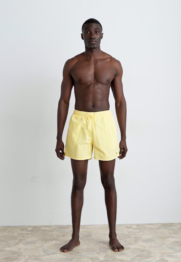 ESSENTIALS MEDIUM DRAWSTRING - Swimming shorts - citronella3