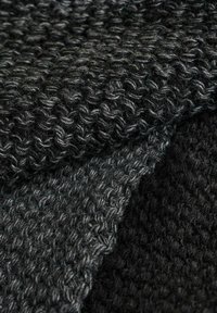 Thumbnail Image 2