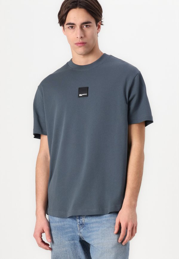 REGULAR CURVED HEM - Print T-shirt - dark slate4