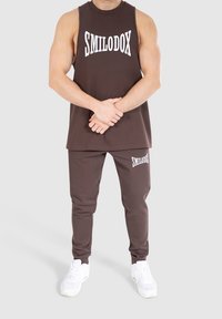 Smilodox Top - brown