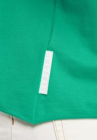Elbsand Sweater - grün