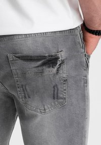 Ombre Shorts vaqueros - grey