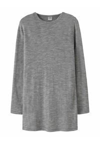 Langærmet grå T-shirt lavet af blødt, struktureret stof. Har en rund hals og en afslappet pasform, samt et subtilt meleret mønster.