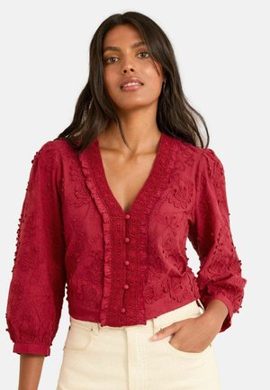 REGULAR FIT - 3D FLORAL 3/4 SLEEVE V-NECKLINE  - Blouse - red