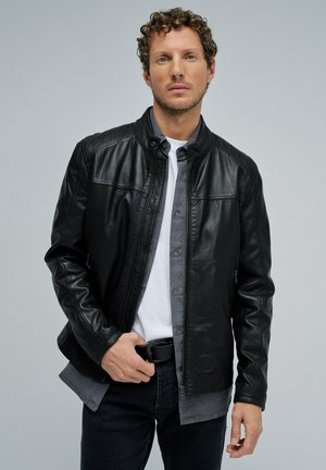 ARRÁBIDA LANGARM - Chaqueta de cuero sintético - schwarz