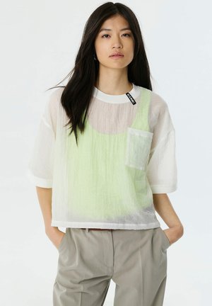 TWO-PIECE LOOK PATCHED - Bluse - ecru