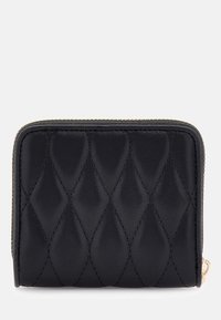 Portafoglio in pelle nera con motivo a rombi e zip dorata, forma quadrata compatta su sfondo bianco.