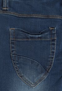 s.Oliver Shorts vaqueros - blue