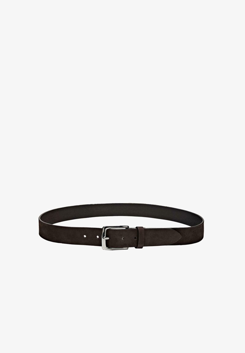 Bruine suède riem met een gladde afwerking, voorzien van een zilveren metalen sluiting, zes gaatjes voor aanpassing en een klassiek recht ontwerp.