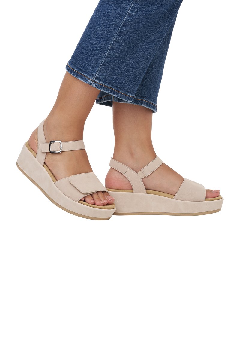 Remonte Sandales compensées - beige