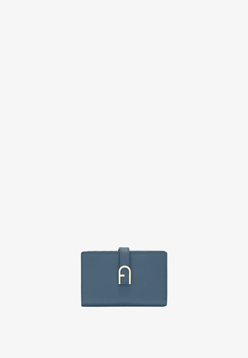 Blauer Leder Geldbeutel mit rechteckiger Form, glatter Textur, goldfarbenem Logo-Hardware-Akzent und sicherem Druckverschluss.