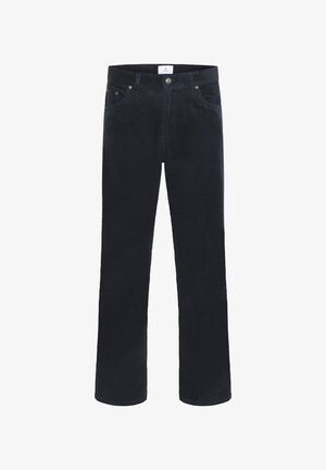 Dunkelblaue Cordhosen mit geradem Bein, ausgestattet mit einem Etikett am Bund und zwei Fronttaschen mit metallischen Akzenten.