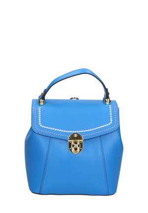 Blauwe leren handtas met een gestructureerde vorm, bovenhandvat, gouden hardware en een decoratief wit stikselpatroon langs de klep.