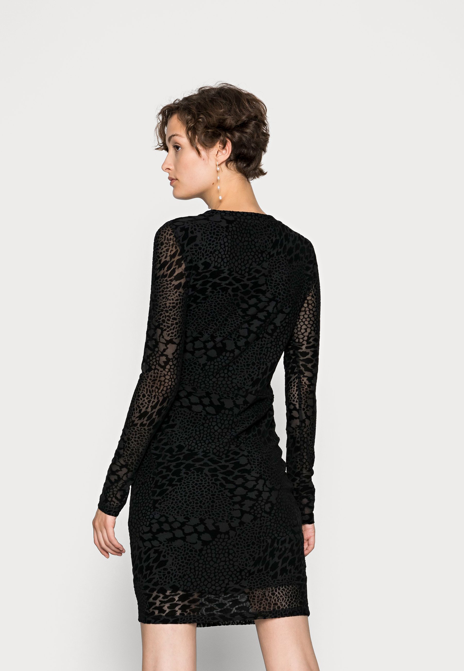 robe noire vero moda