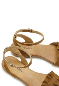 LASCANA Riemensandalette - camelfarben