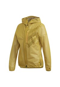 Geel lichtgewicht jack met capuchon, voorzien van een rits aan de voorkant, elastische manchetten en een diagonale patroon op de borst. Gladde, glanzende textuur.