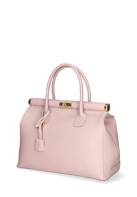 Sac à main en cuir rose avec une forme structurée, doubles poignées, quincaillerie dorée et un fermoir à l'avant. Surface texturée avec des accents minimalistes.