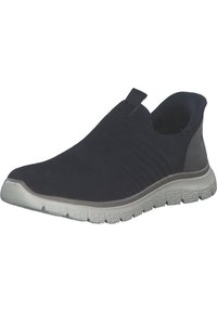 Zapatilla deportiva tipo slip-on con un upper de punto texturizado en navy, suela de goma gris y una lengüeta en el talón para facilitar su puesta.