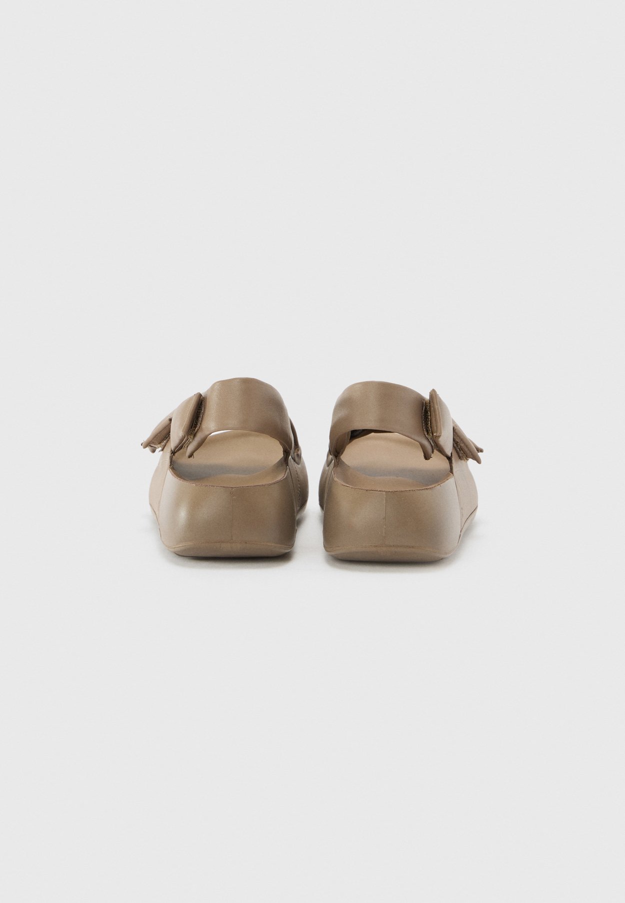 COZMO