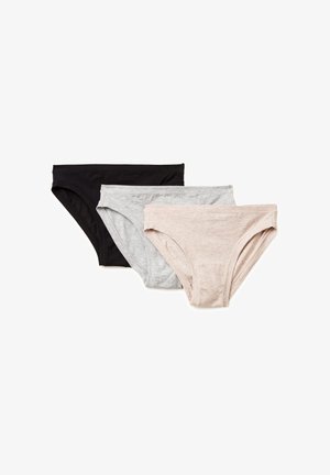 Tre slip da donna in cotone nei colori nero, grigio chiaro e beige, disposti sovrapposti su uno sfondo bianco.