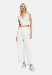 Gaudi Jeans CON DETTAGLIO - Camicetta - bianco
