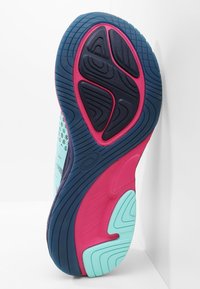 ASICS Chaussures de running sur route - blue