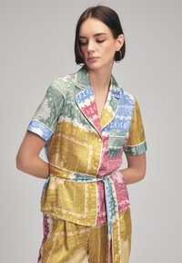 adL ALLISON - Overhemdblouse - printed red