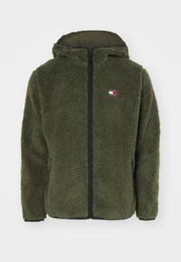 Unselected, fatigue green