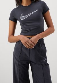 Nike Sportswear T-shirt med print - black